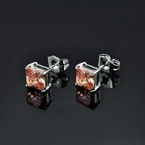 18k WGF Morganite studs